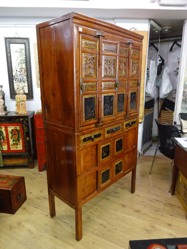 mobile orientale antico