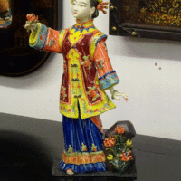 statuina cinese donna fiori