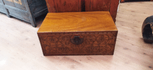baule cinese canfora