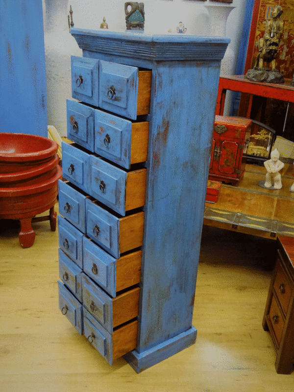 cassettiera stretta