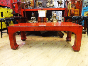 tavolo cinese basso rosso